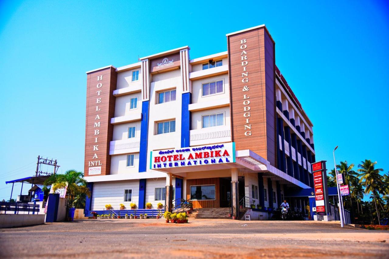 Hotel Ambika International Byndoor Bainduru Exterior photo